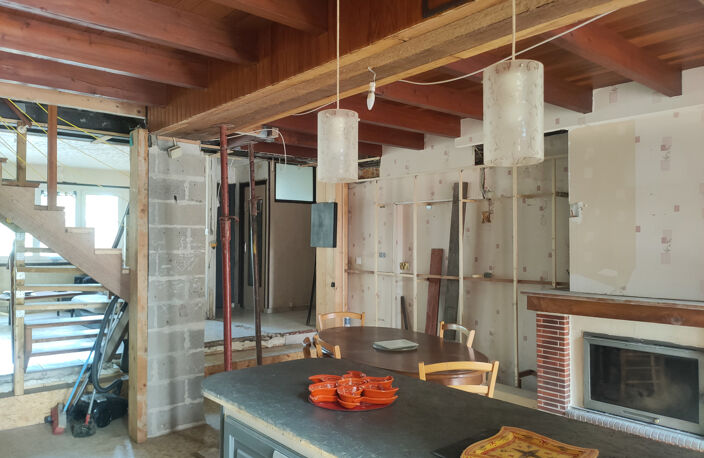 MAISON DE VILLE ANCIENNE  97m2 - GRAND GARAGE — photo 5