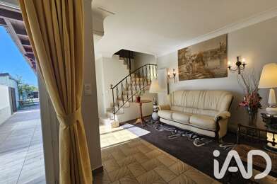 Maison 5 pièces 245000 €