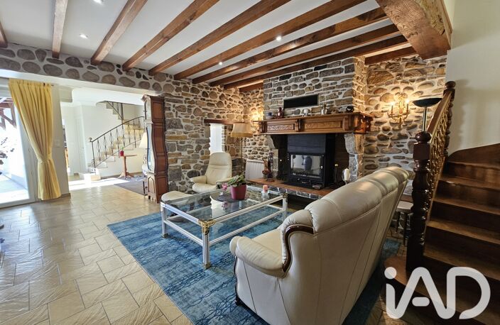 Vente Maison/villa 5 pièces — photo 2
