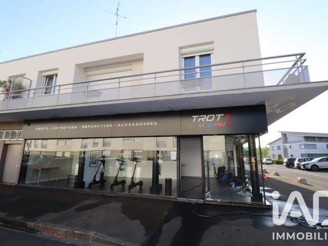 Vente Local commercial 140 m&sup2; — photo du bien