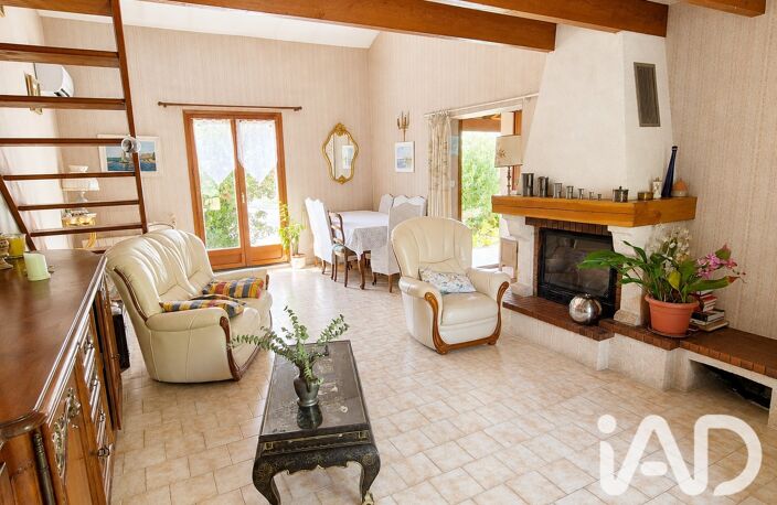 Vente Maison/villa 5 pièces — photo 2