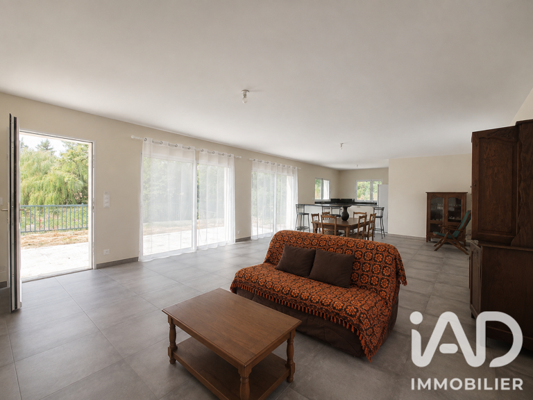 Vente Maison/villa 4 pièces — photo 1