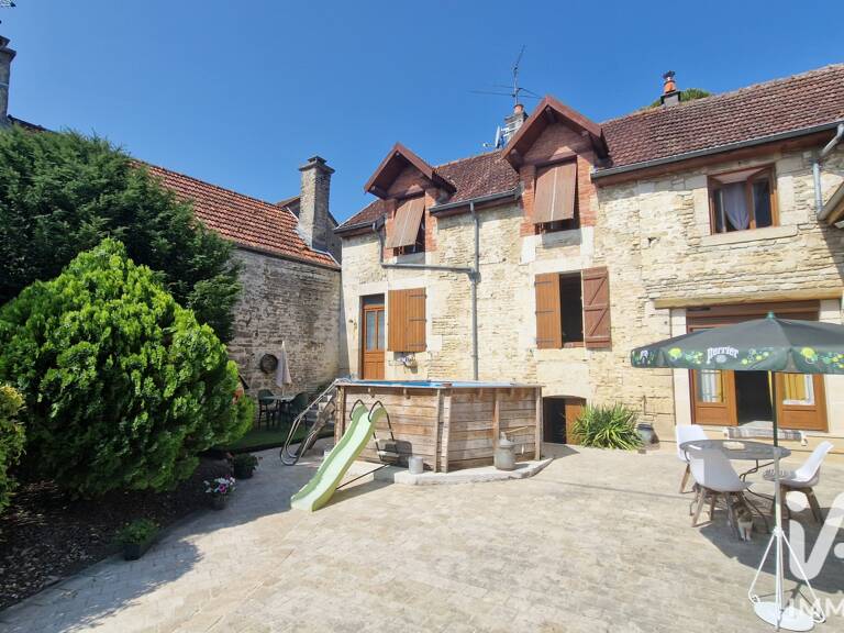 Vente Maison de village 6 pièces — photo 1
