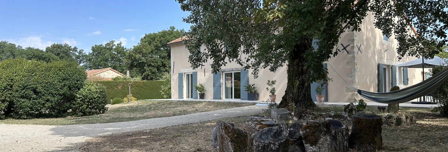 Maison 11 Pièces 305 m² à vendre à Saint-Julien-l'Ars (86800)