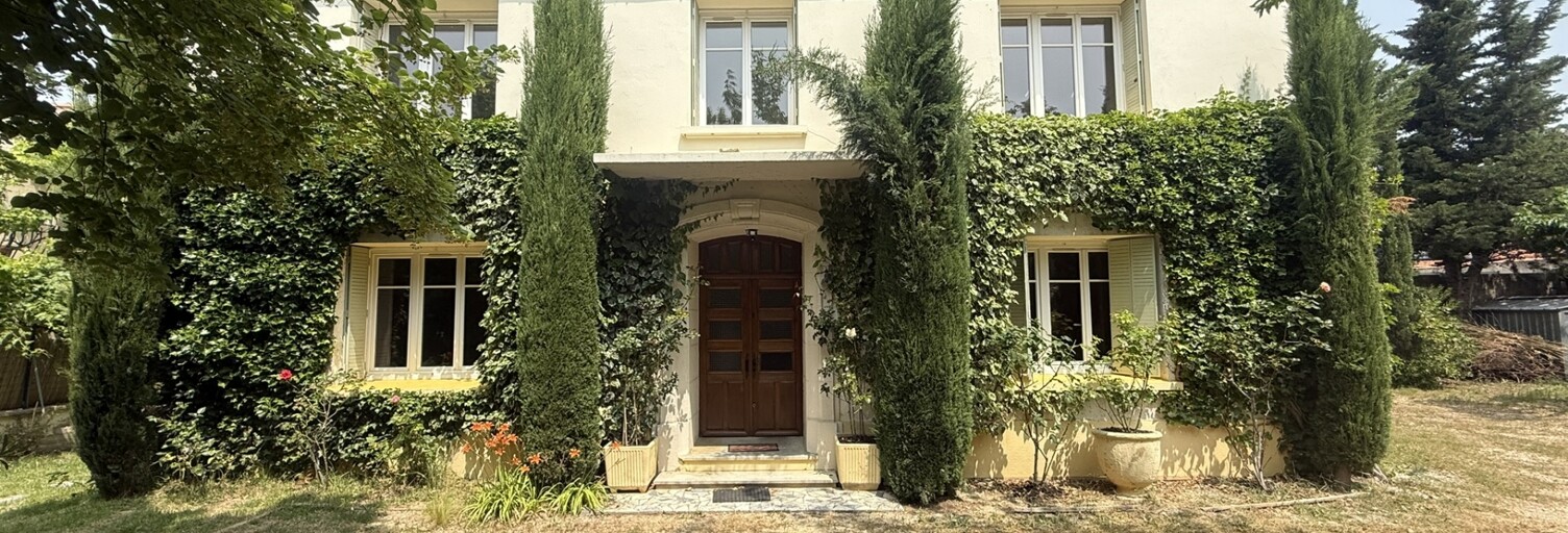 Maison 9 Pièces 250 m² à vendre à Rasteau (84110)
