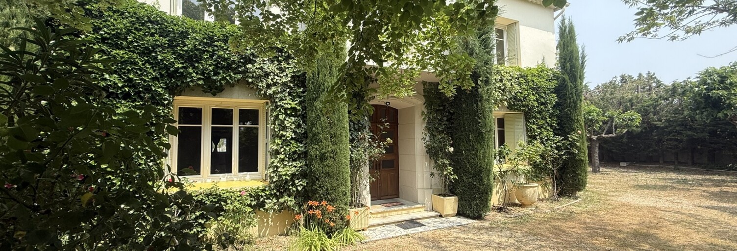 Maison 9 Pièces 250 m² à vendre à Rasteau (84110)
