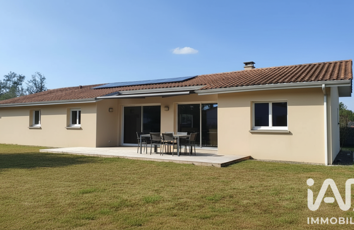 Vente Maison/villa 5 pièces — photo 2