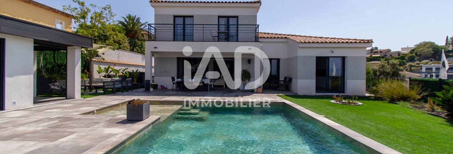 Maison 5 Pièces 158 m² à vendre à Fréjus (83370)