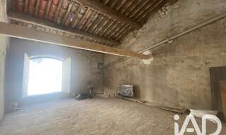 Garage  74 m² à vendre à Coursan (11110)