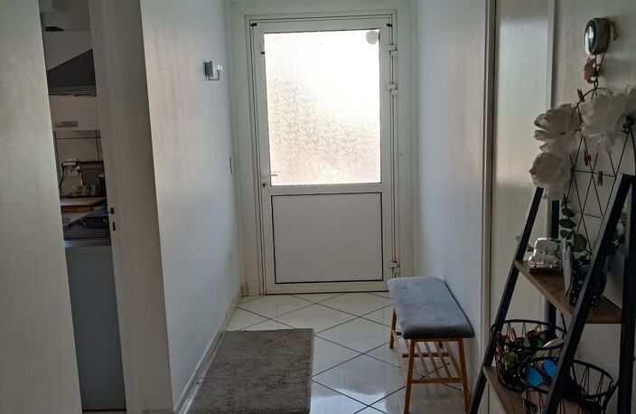 Vente Maison de ville 5 pièces — photo 2