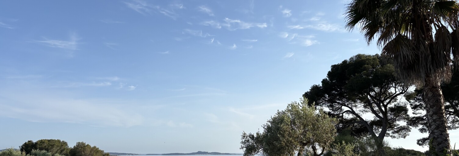 Maison 10 Pièces 307 m² à vendre à Sanary-sur-Mer (83110)
