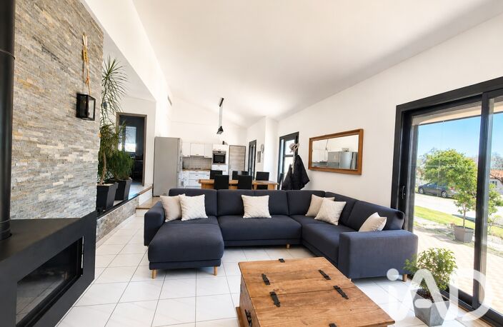 Vente Maison/villa 5 pièces — photo 3