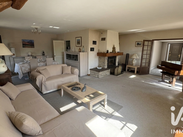 Vente Maison traditionnelle 7 pièces — photo du bien