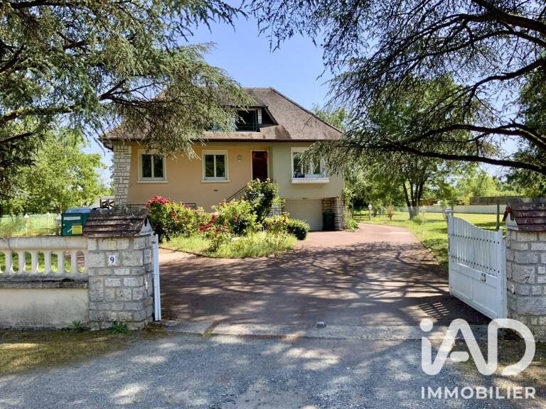 Vente Maison/villa 8 pièces — photo 1