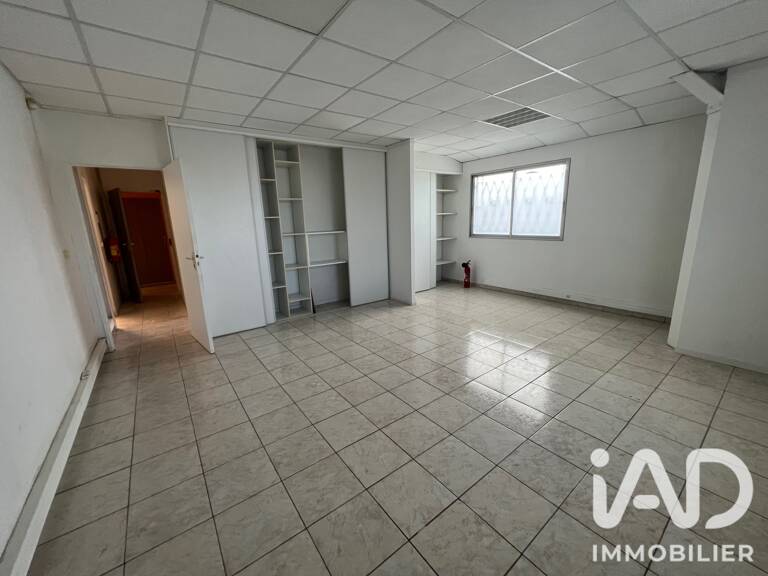 Vente Boutique/Local commercial 45 m&sup2; — photo 1