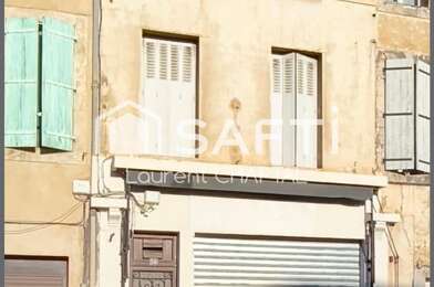 Immeuble  82500 €