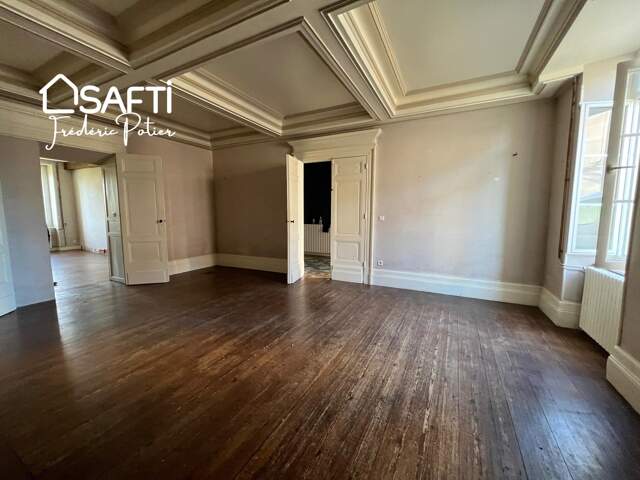 Belle maison bourgeoise comportant 5 niveaux — photo du bien