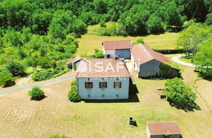 Corps de ferme avec cour intérieure et vue dégagée — photo 2
