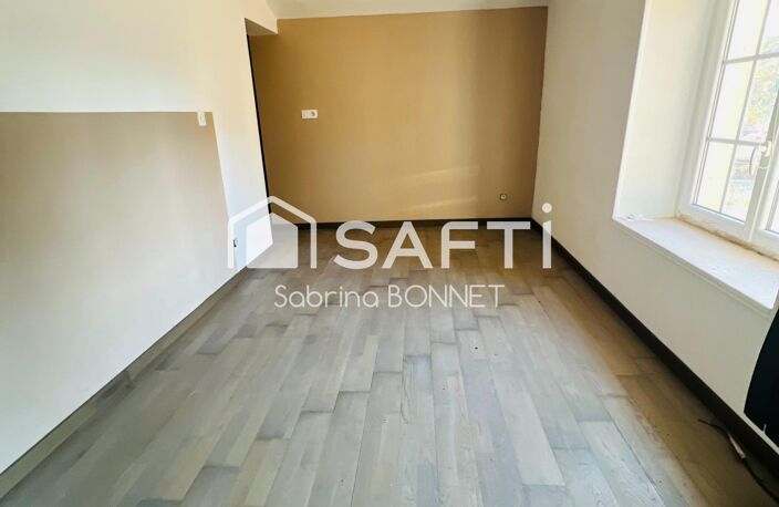 Maison en pierre à rénover, une dépendance de 200 m², un pigeonnier. — photo 5