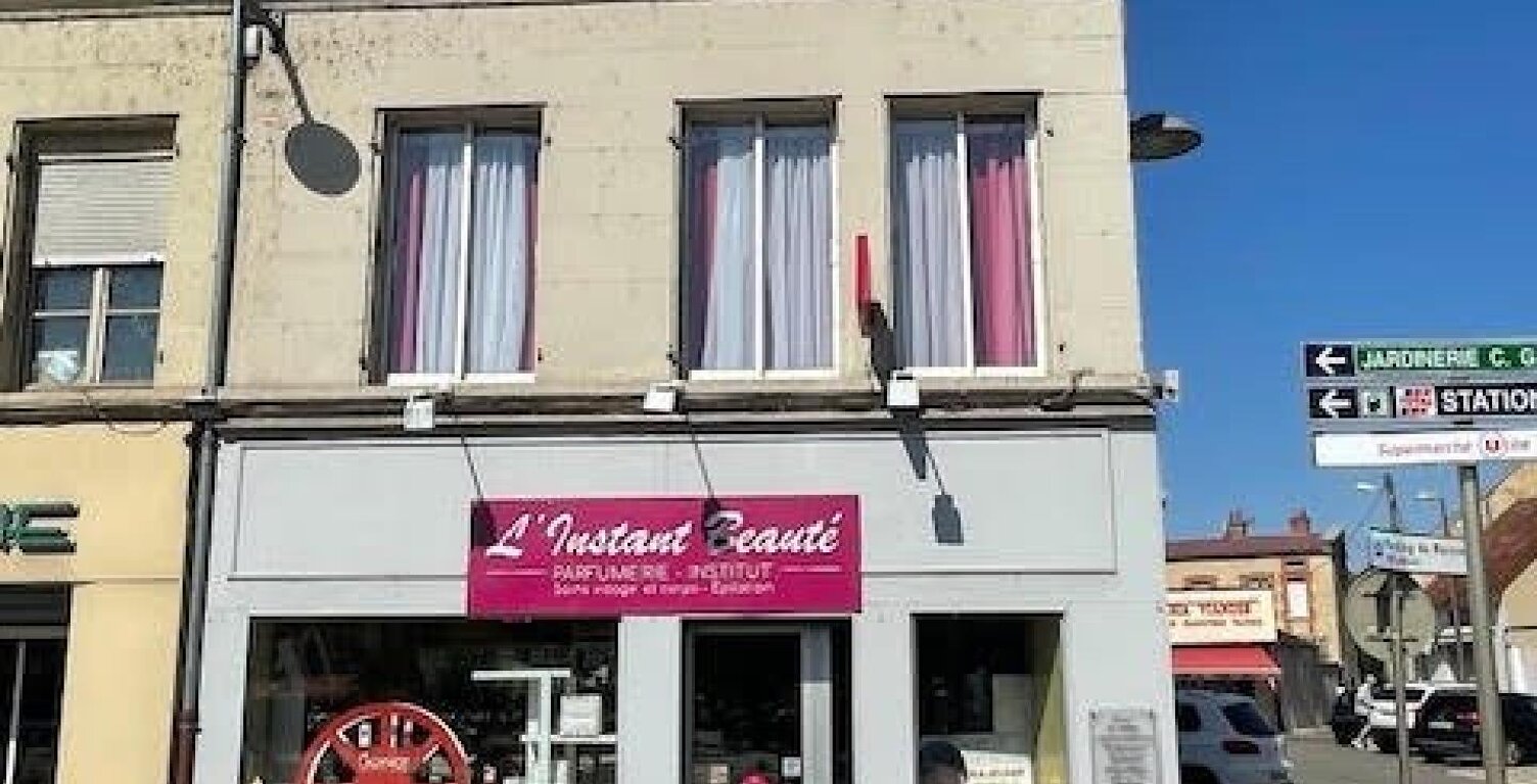Local commercial en centre ville de Châtillon sur seine — photo 1