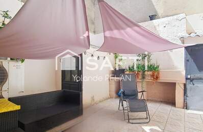 MAISON DE VILLAGE, TERRASSE,  GARAGE — photo du bien