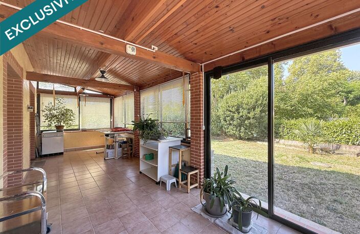 Magnifique villa T7 - Véranda - — photo 3