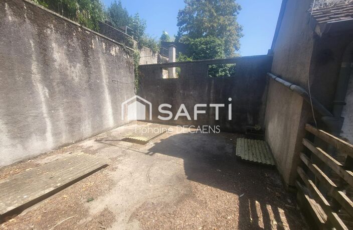 Maison Atypique sur 3 niveaux, Hyper centre, ideal investisseur ou 1er Achat. Travaux a Prévoir. — photo 5