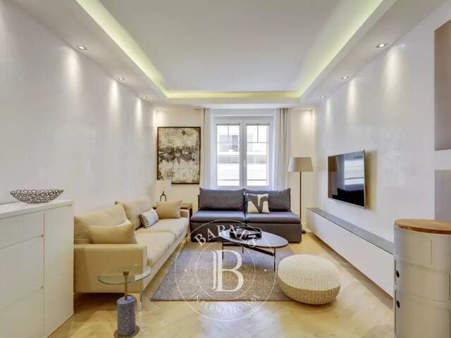 Lyon 6 - Tête D'Or - Appartement meublé et rénové de 69,12 m² - 2 Chambres — photo du bien