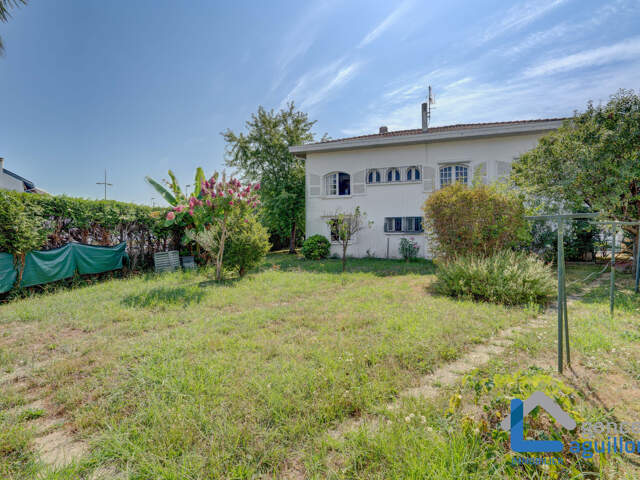 VILLA 7 PIECES — photo du bien