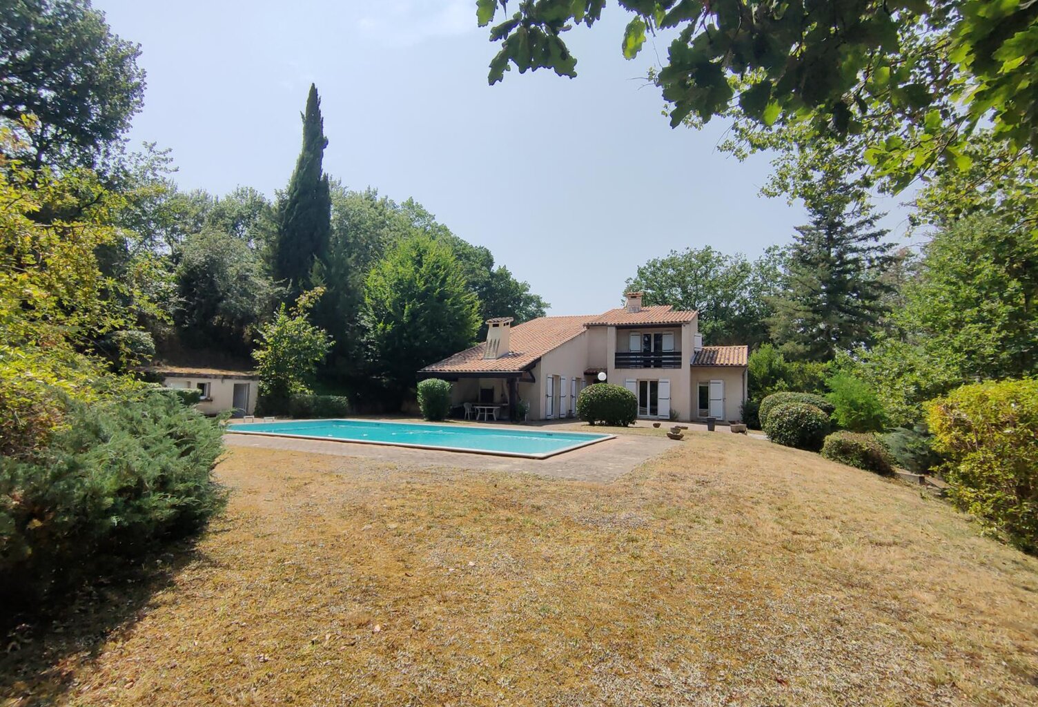 VILLA AVEC PISCINE — photo 1