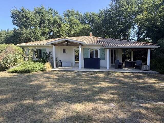 Maison - 100m ² — photo du bien