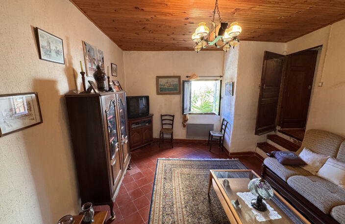 Bouyon : Maison de village avec terrasse exposée Sud — photo 4