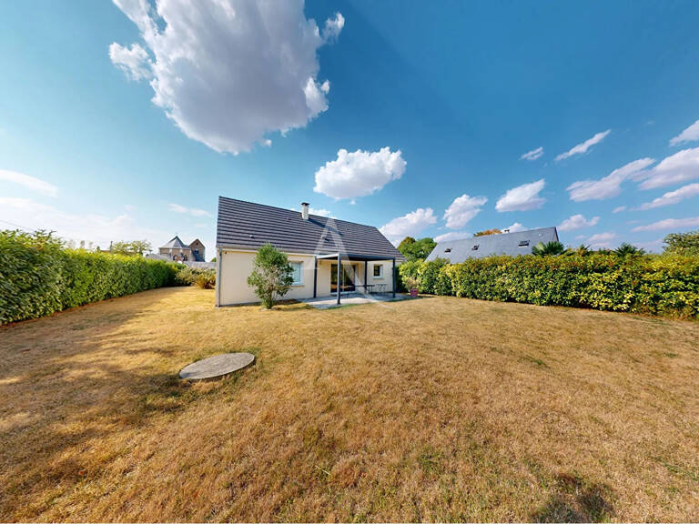 Maison  4 pièce(s) 82.30 m2 SAINT-LYÉ-LA-FORÊT — photo 1