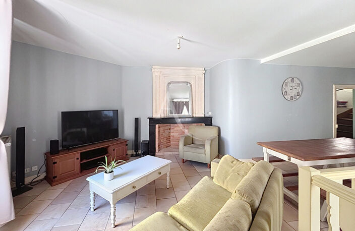 Maison type 4 Hyper Centre Château-Gontier — photo 2