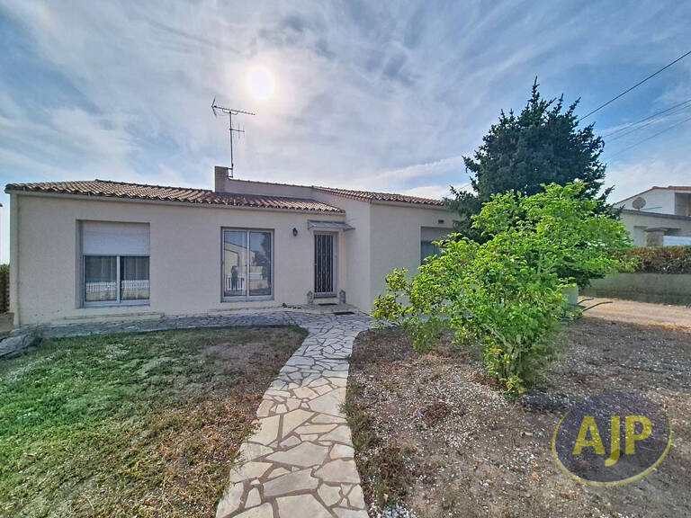 Maison Montaigu Vendee 4 pièce(s) 120 m2 — photo 1