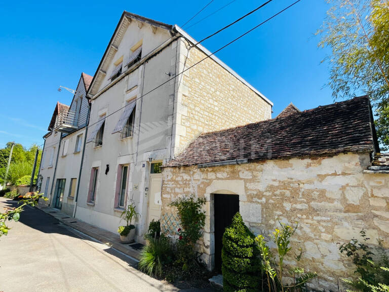 CHABLIS :Charmante maison de village au bord de l'eau avec terrasse — photo 1