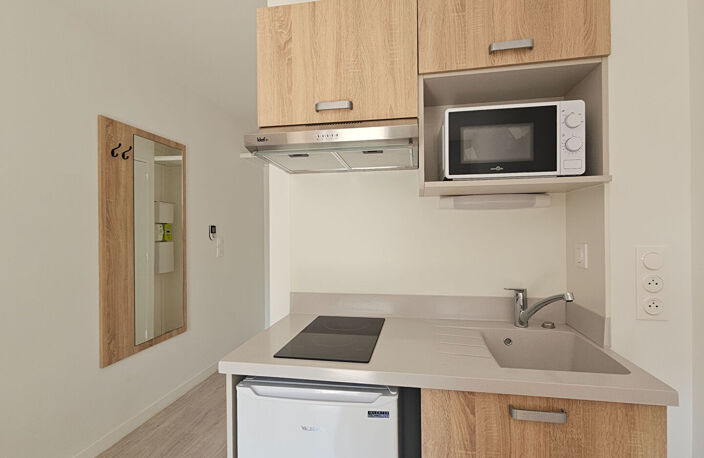 APPARTEMENT STUDIO ETUDIANT LES MINIMES — photo 4