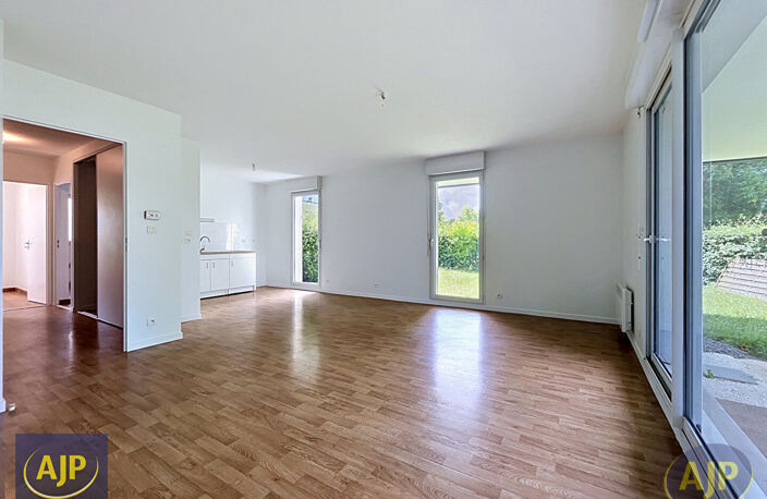 Saint Ave T3  67 M2 en REZ-DE-JARDIN avec GARAGE et PARKING — photo 2