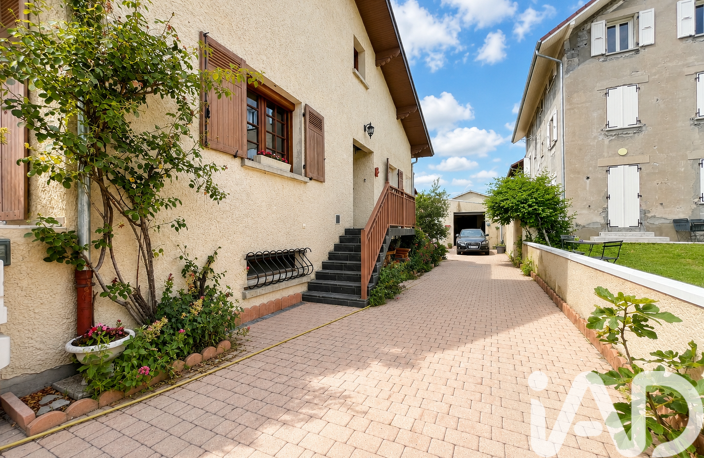 Vente Maison/villa 5 pièces — photo 2