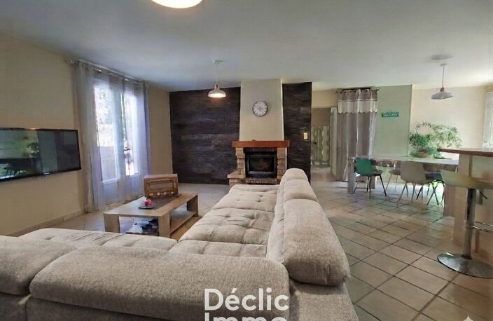 CHÉRAC 17610 - Pavillon 123m²- 4 chambres — photo 4