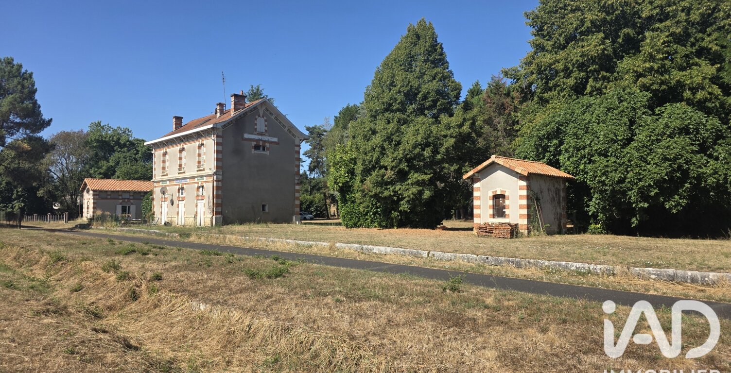 Vente Immeuble 366 m&sup2; — photo 1
