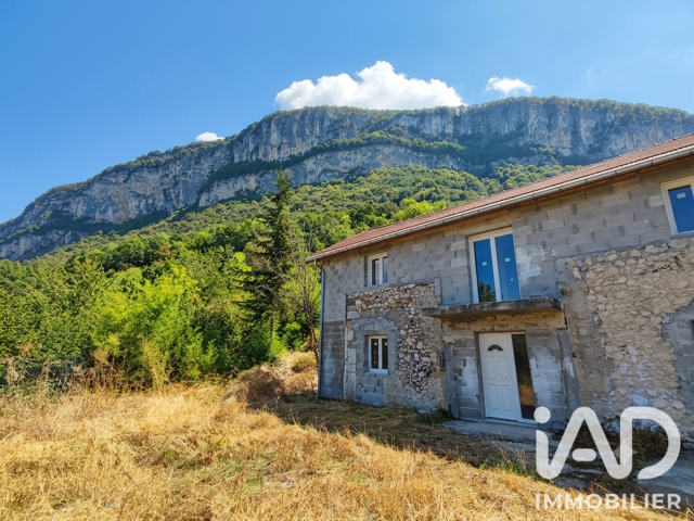 Vente Maison de campagne 4 pièces — photo du bien