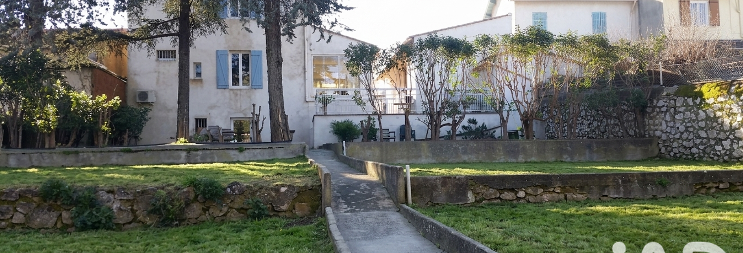 Maison 7 Pièces 166 m² à vendre à Marseille 11 (13011)