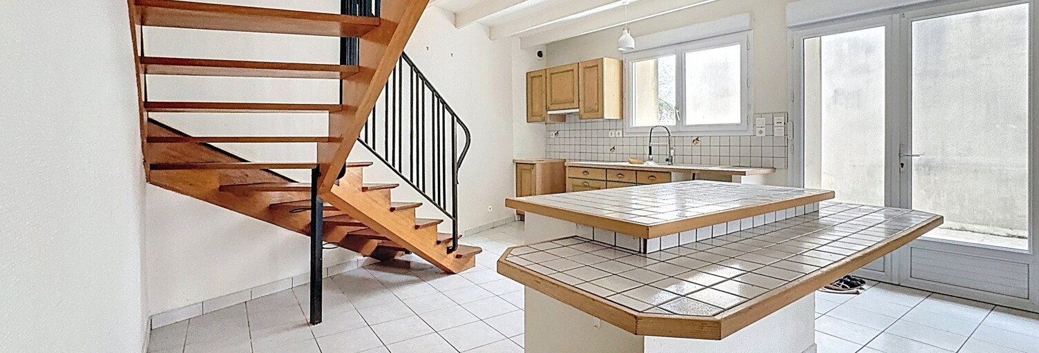 Maison 5 Pièces 126 m² à louer à Courçon (17170)