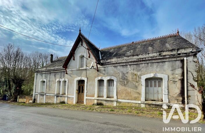Vente Maison/villa 8 pièces — photo 2