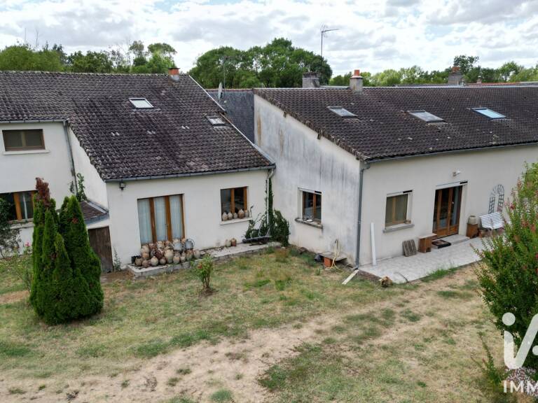 Vente Maison/villa 9 pièces — photo 1