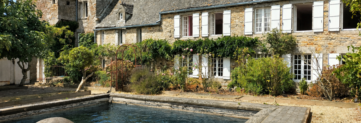 Maison 16 Pièces 400 m² à vendre à Surtainville (50270)