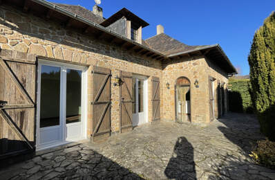RIEUPEYROUX : TYPE 5 A L'ETAGE D'UNE MAISON — photo du bien