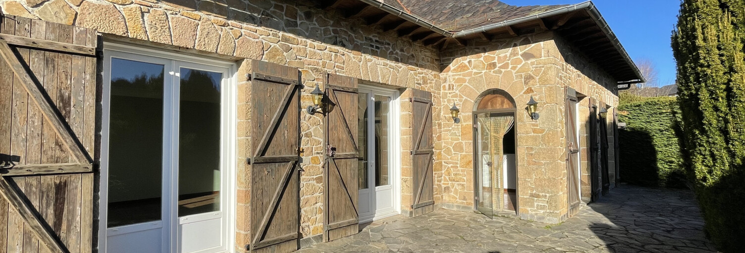 Maison 5 Pièces 134 m² à louer à Rieupeyroux (12240)