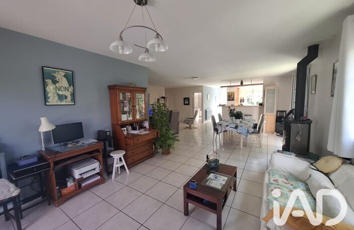 Vente Maison/villa 5 pièces — photo 2
